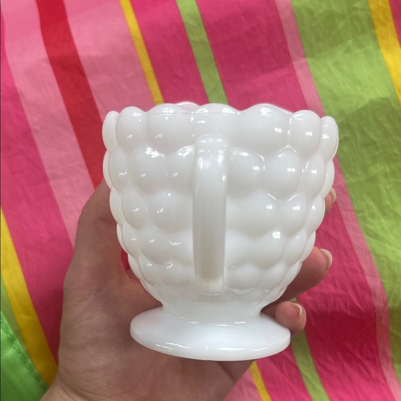 Vintage Bubble Glass White Milk Glass Creamer Cup - Picture 3 of 7